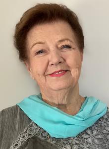 Headshot of Georgette Brownlee smiling